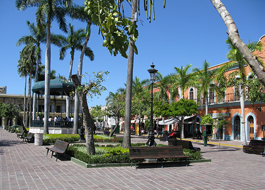 Plaza Machado will come to life a midday, when the restaurant owners bring their tables outside and open for business 