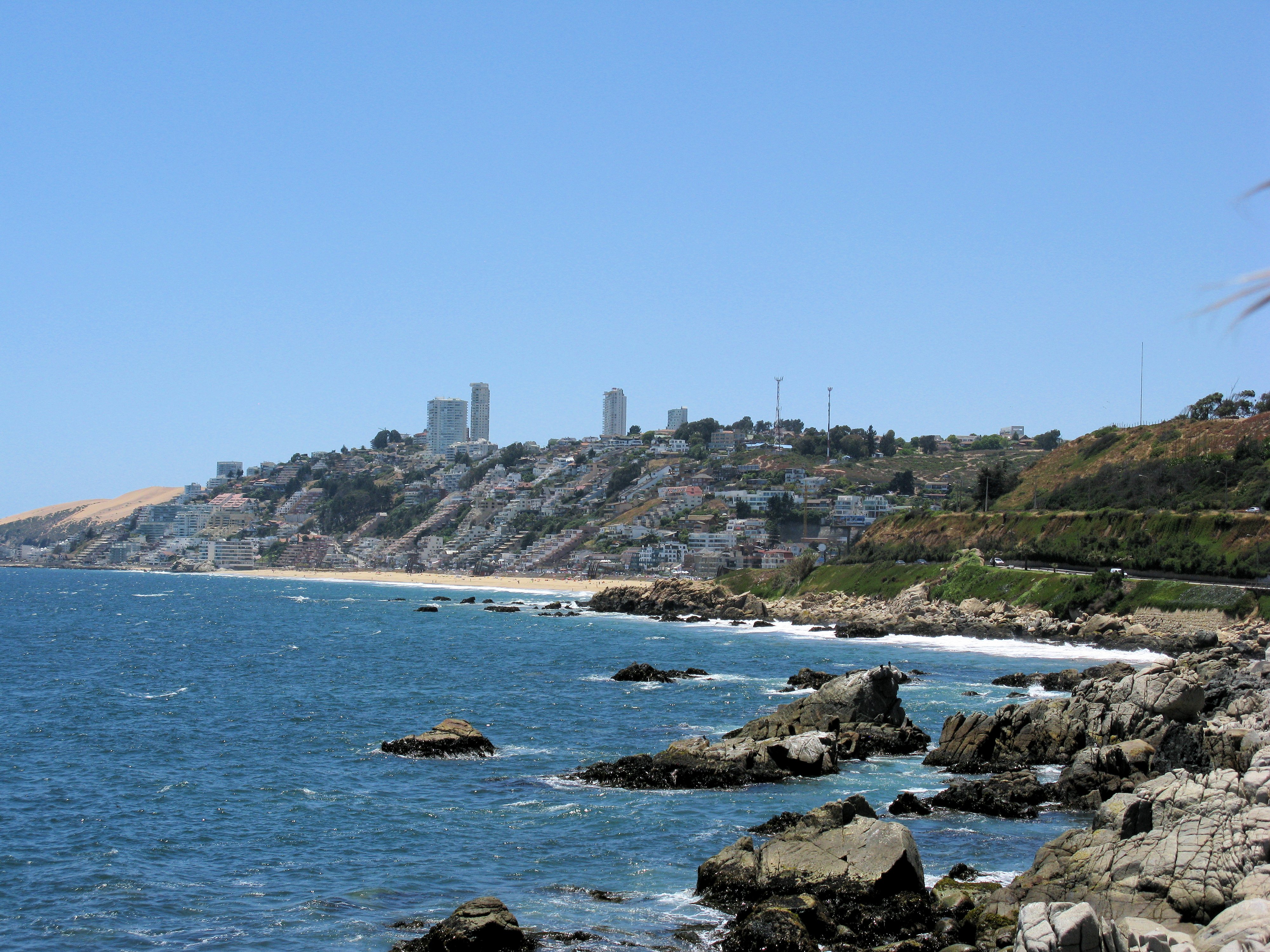 The Reñaca beach is surrounded by plenty of new construction, as you can see from across the bay