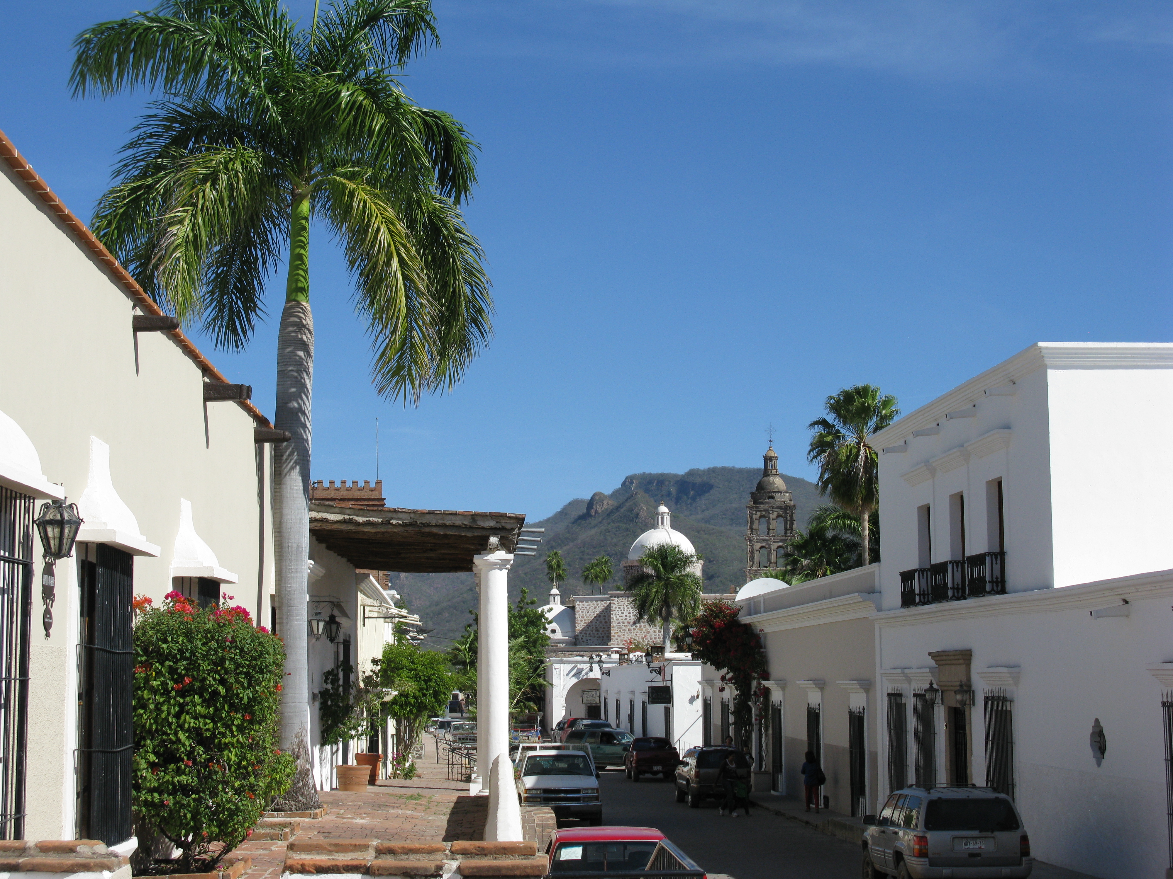 Walking the cobblestone streets to the town square, all is clean and well-maintained 