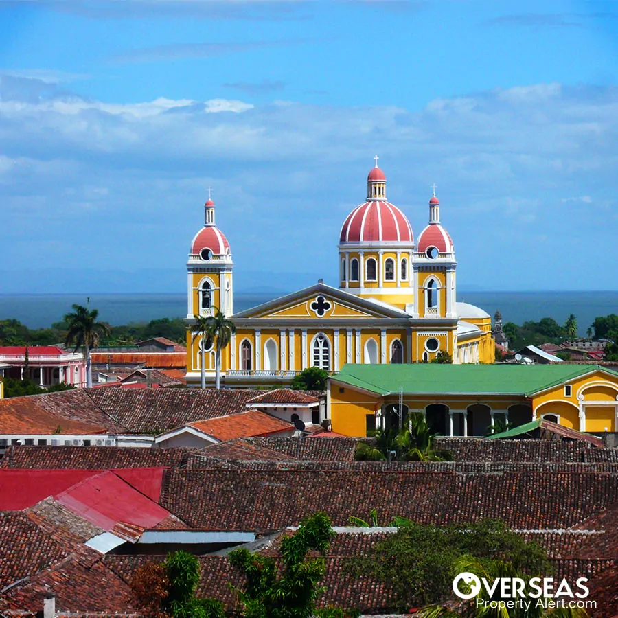 granada_nicaragua-church