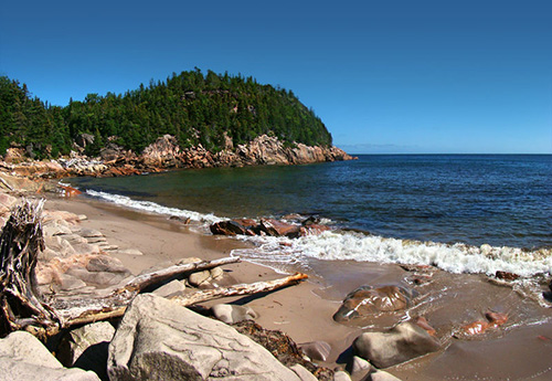 The Maritime provinces are known for their unspoiled, rugged coastline (Photo by Tango 7174)