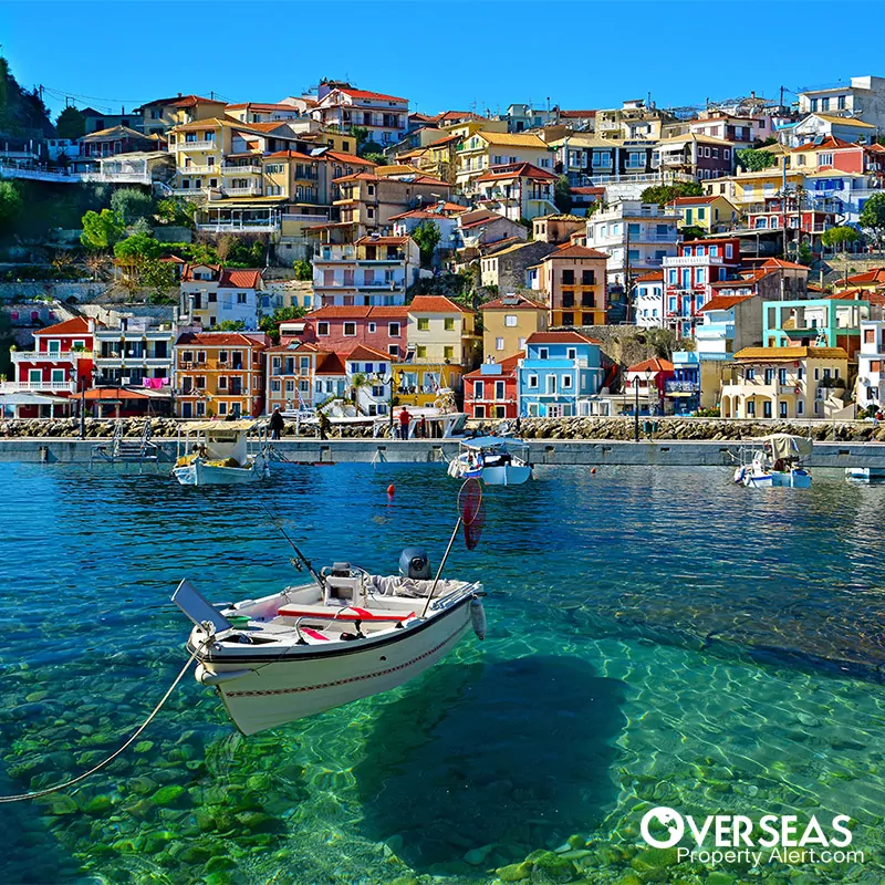 6 Options For Property Investing In Greece + A Big Bonus