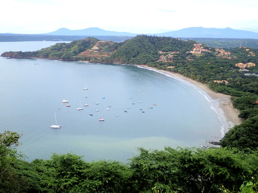 Playa Hermosa Bay Relaxed