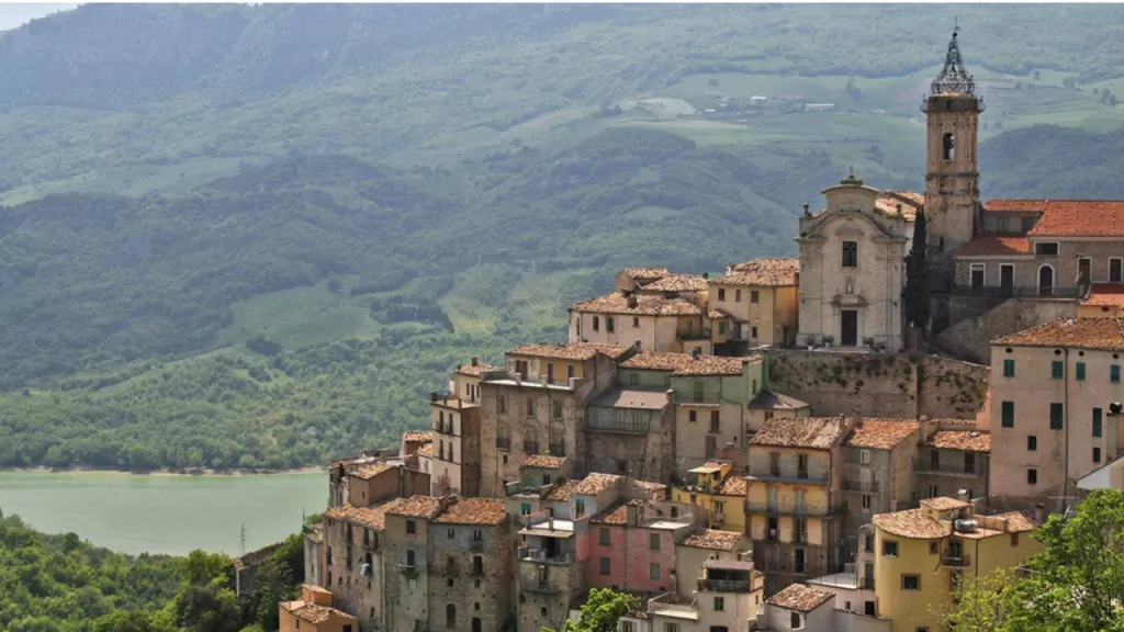 The quintessential village of Colledimezzo