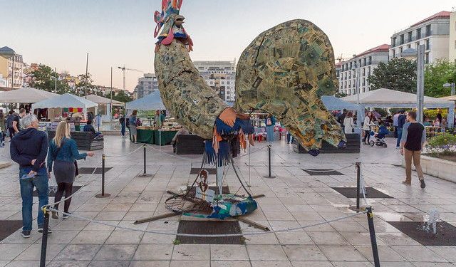 A huge cockrel sculpture at Martim Moniz square in Lisbon