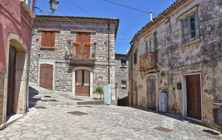 The alleys, squares and streets of the village of Zungoli, in southern Italy