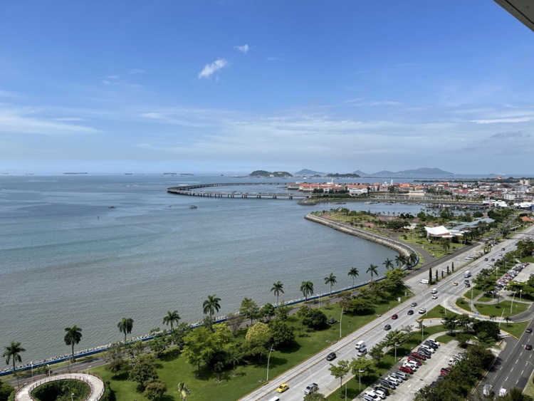 Avenida Balboa, Panama