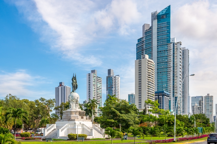 Vasco Nunez de Balboa Monument in Avenida Balboa one of the 5 top markets in Panama