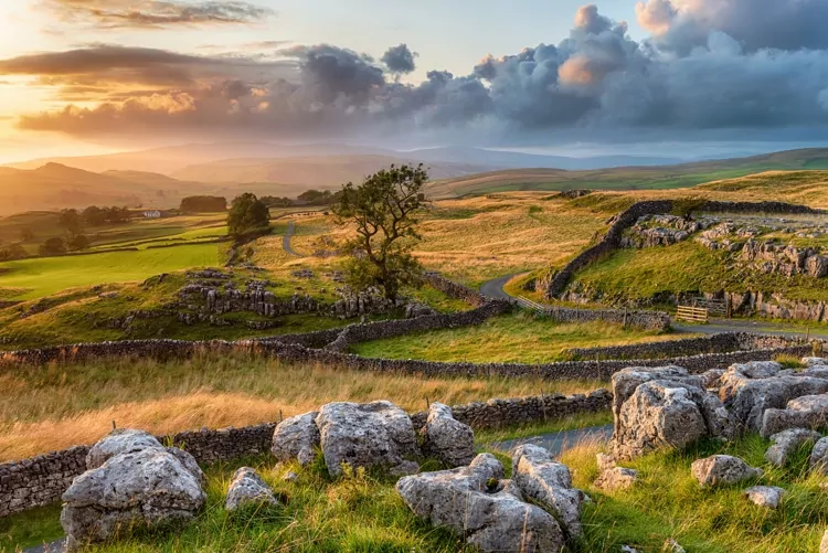 A beautiful sunset over the Yorkshire Dales perfect for holiday rentals